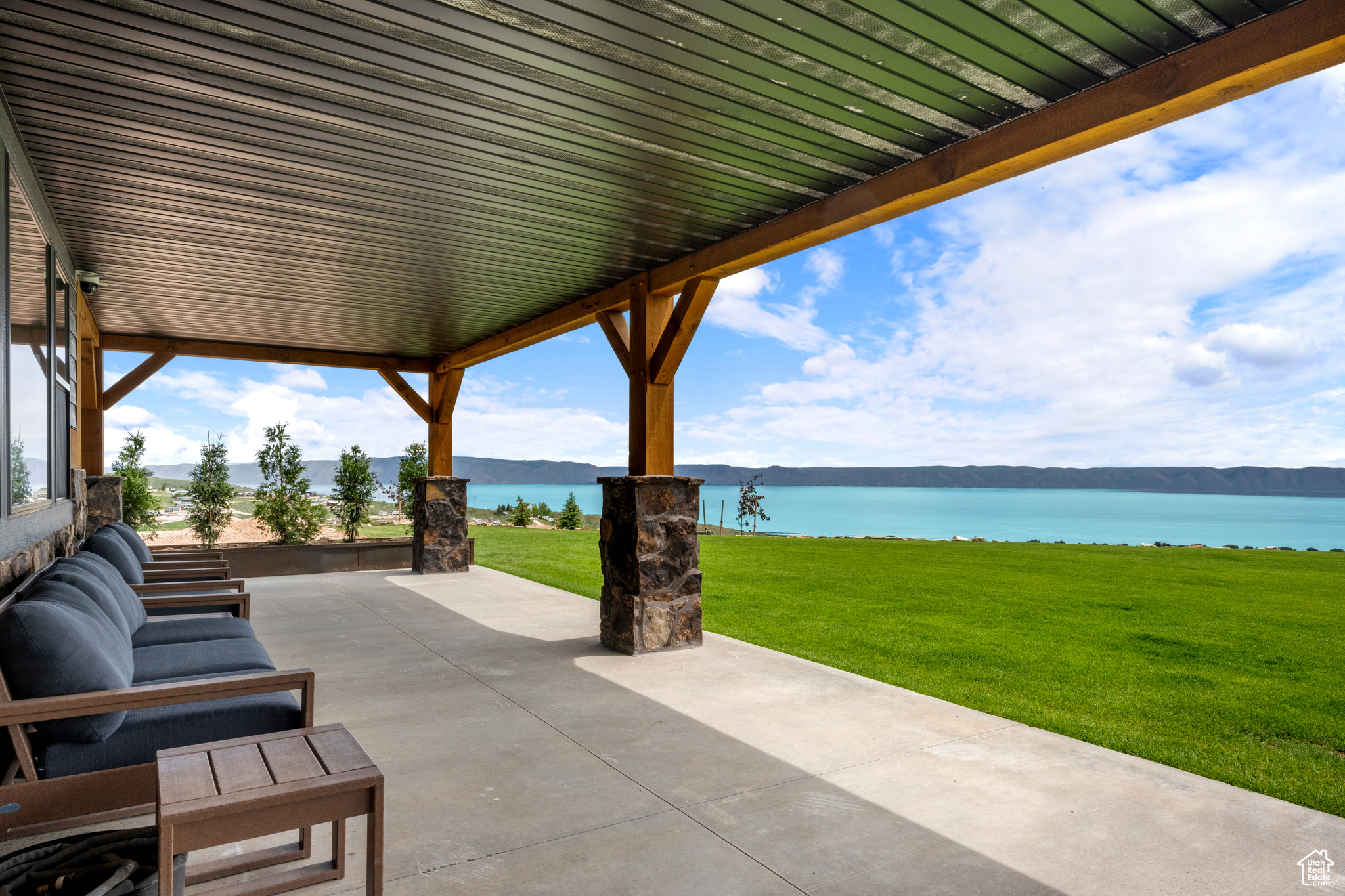 CANYON EST - Residential