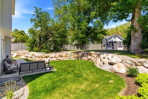 Tiny photo for 365 S MOUNTAIN RD, Fruit Heights, UT 84037 (MLS # 2159669)