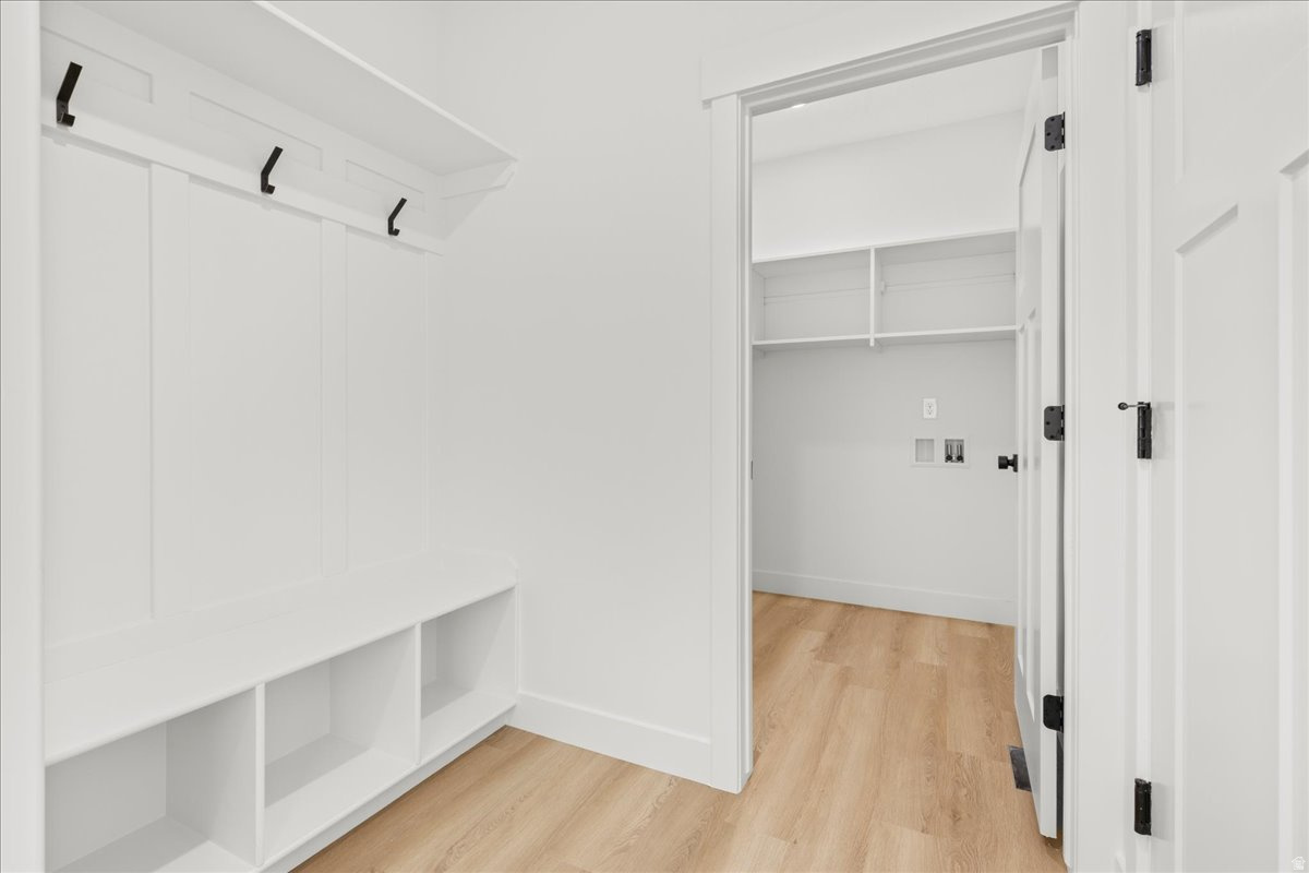 PRESIDENTS PARK - Residential