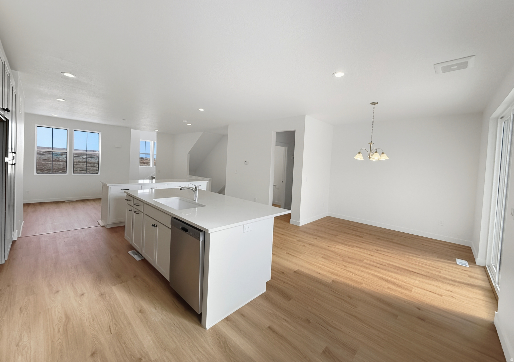 DAYBREAK - Residential