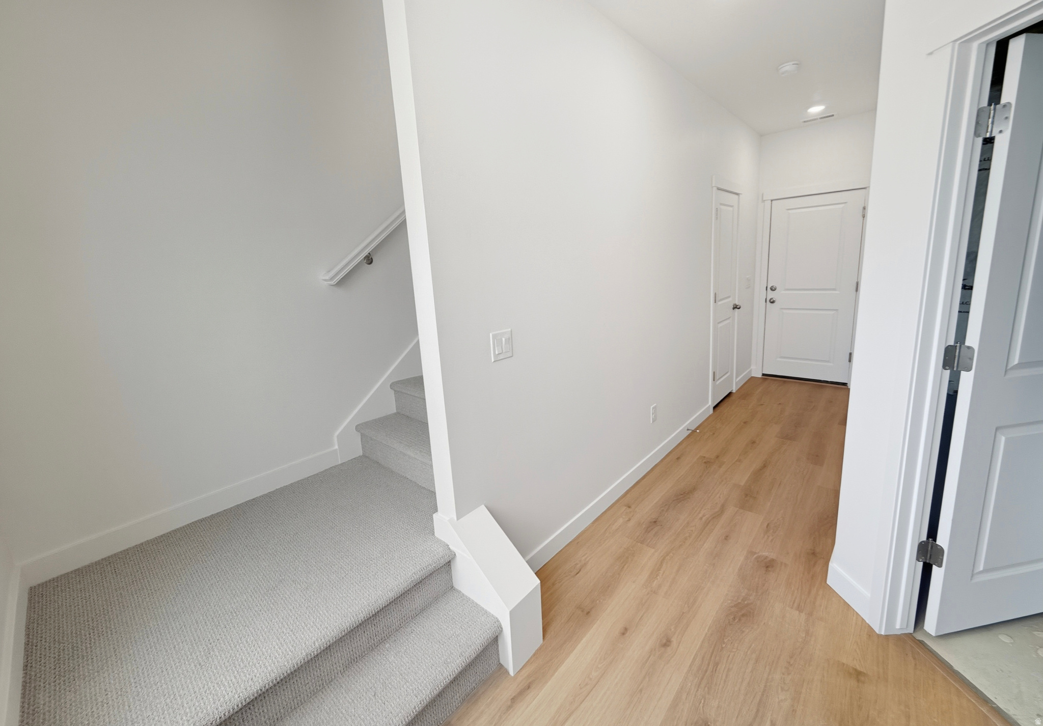 DAYBREAK - Residential