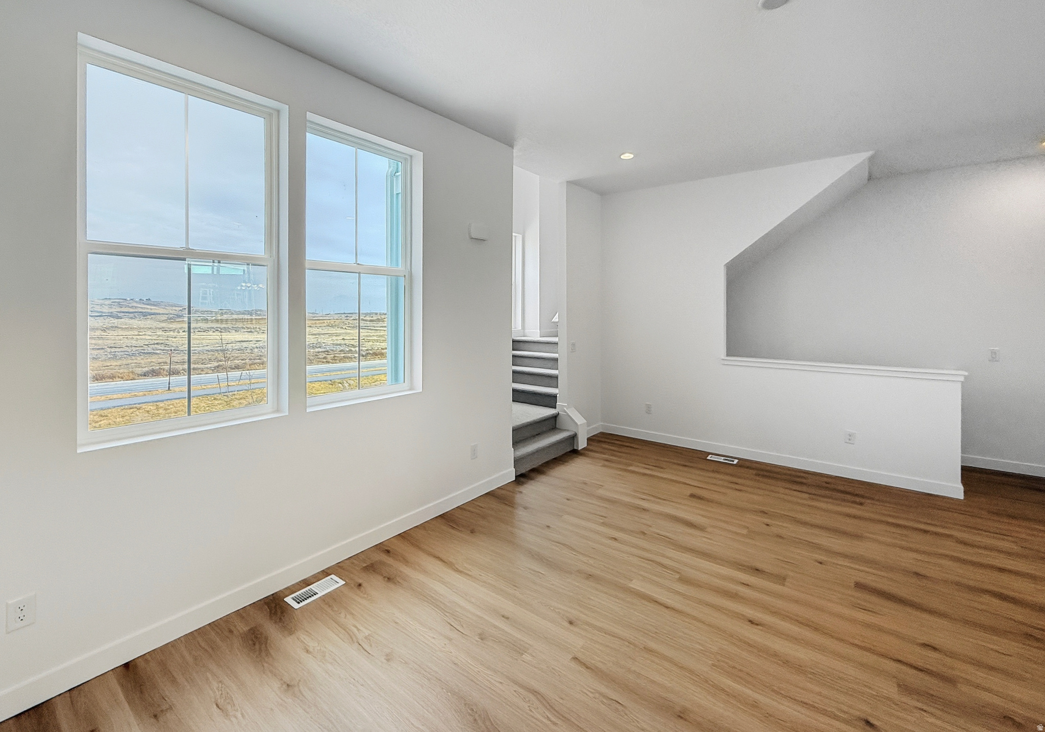 DAYBREAK - Residential