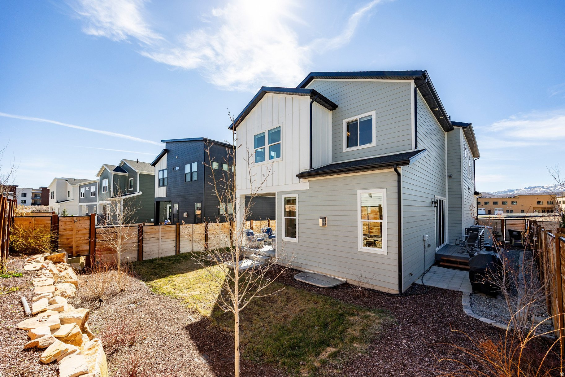 SILVER CREEK - Residential