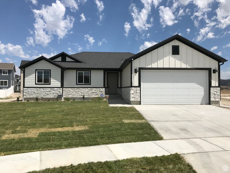 URBAN HOMES DENVER FLOOR PLAN, this home is to be built on lot 1 of the Mona Peaks subdivision.  Located on 5 acres this lot has amazing views of the mountains, valley, and is close to the reservoir.  At Urban homes you get to pick all colors and options to make the home yours.  Call today for more information.  Ask about other plans and lots in this subdivision.   Taxes are estimated buyer to verify all info prices subject to change until options have been selected and a contract is signed.