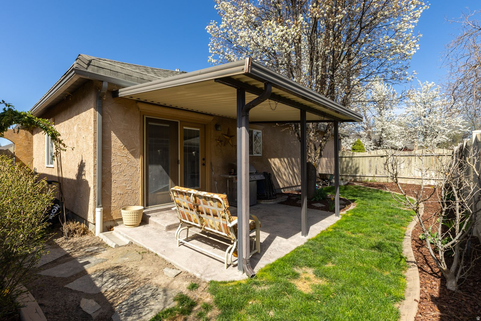 COBBLESTONE - Residential