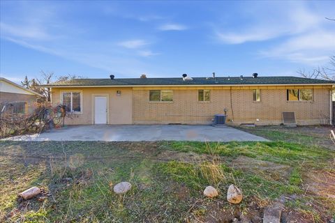 Tiny photo for 474 N 850 E, American Fork, UT 84003 (MLS # 2135153)