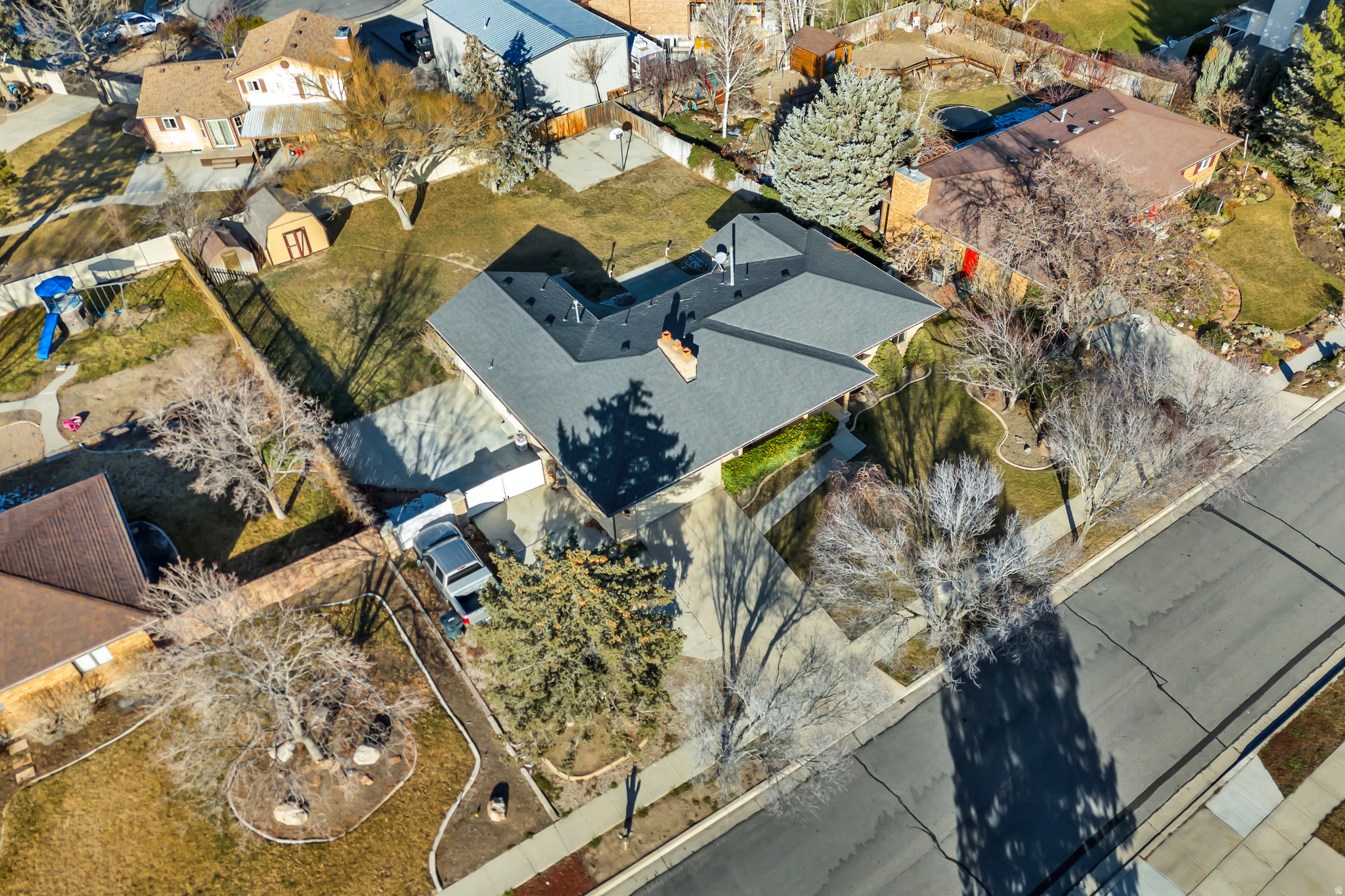 CHATTEL ESTATES - Residential