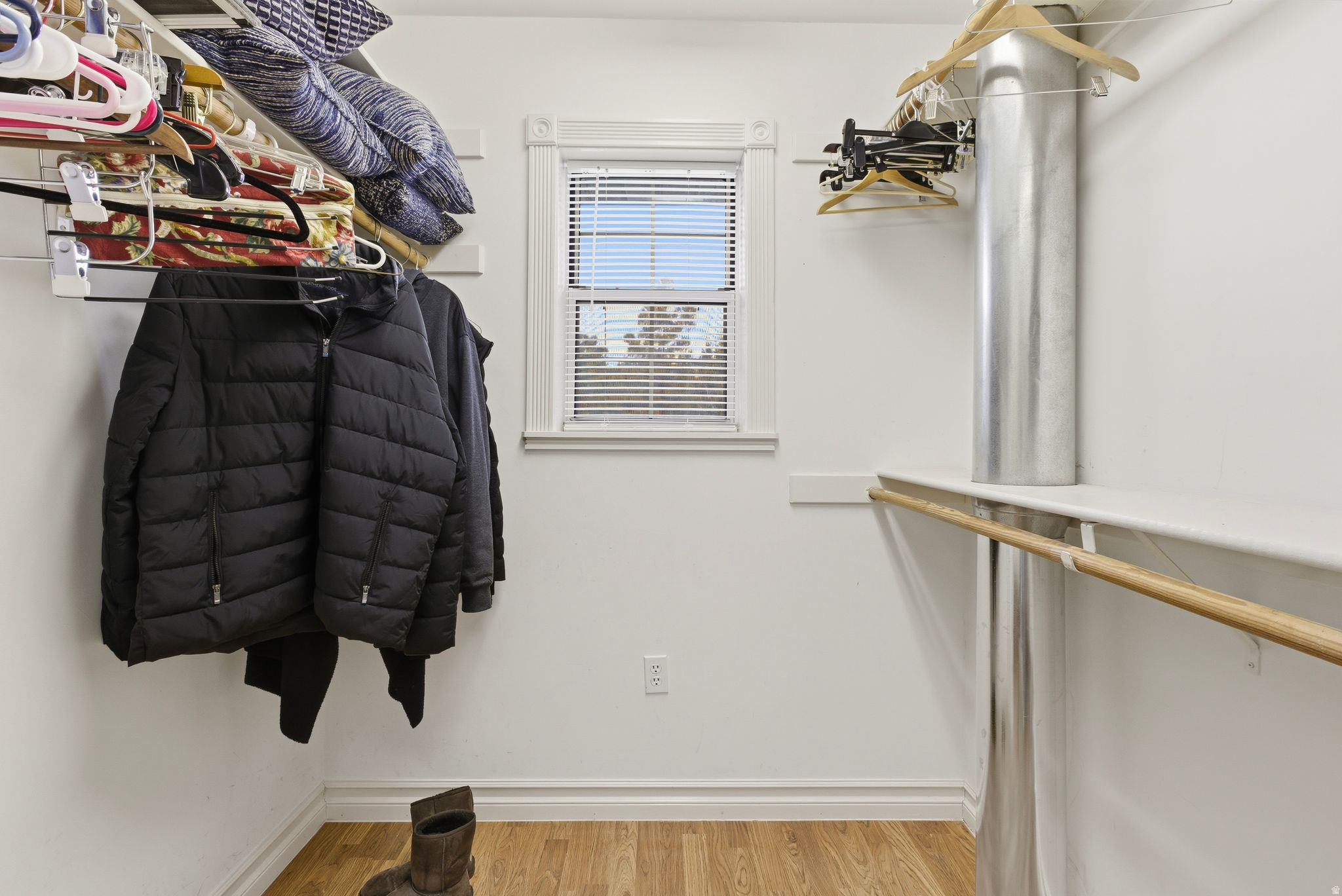 KATHIES ACRES - Residential