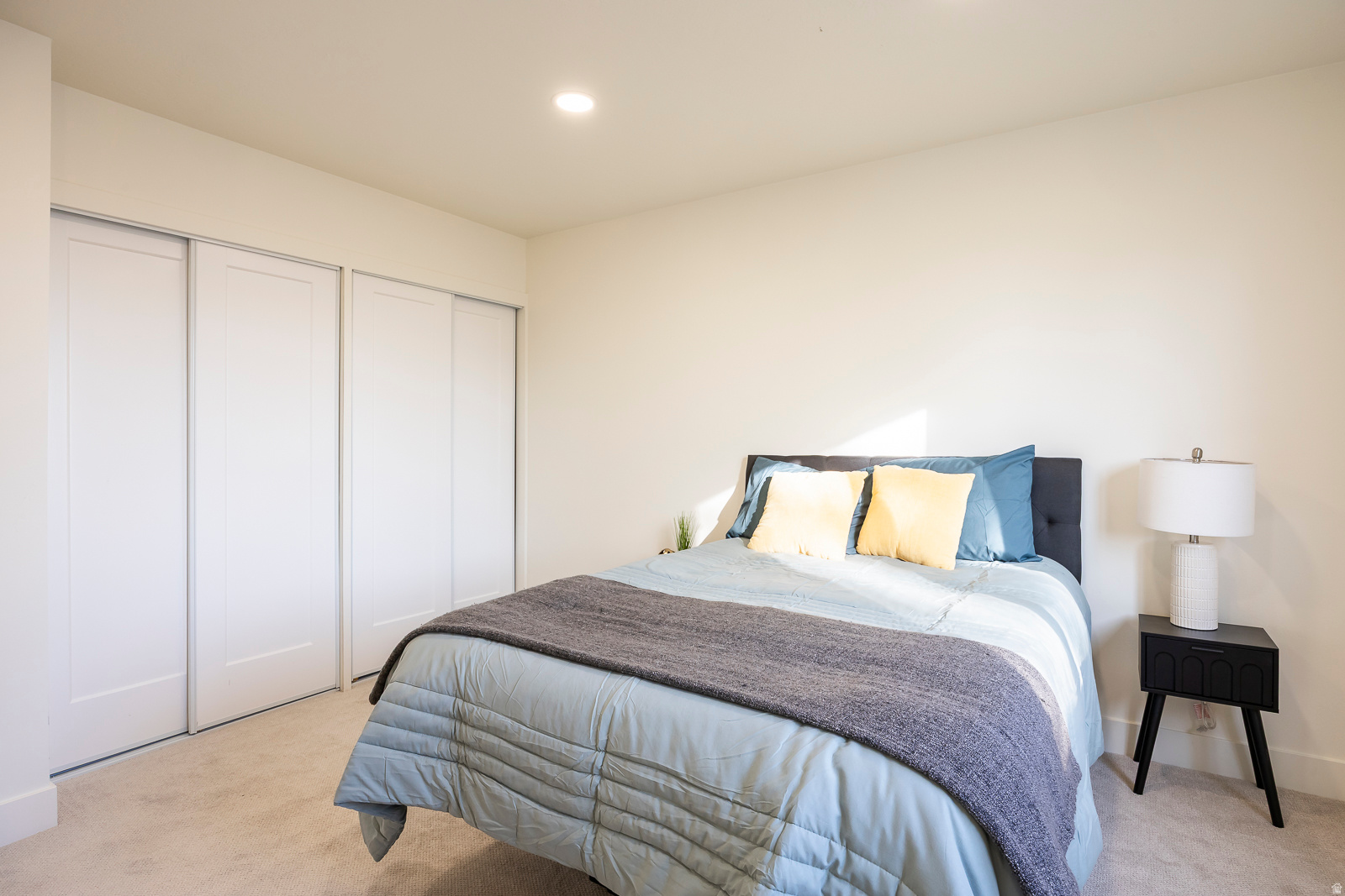 WILLOW BAY - Residential