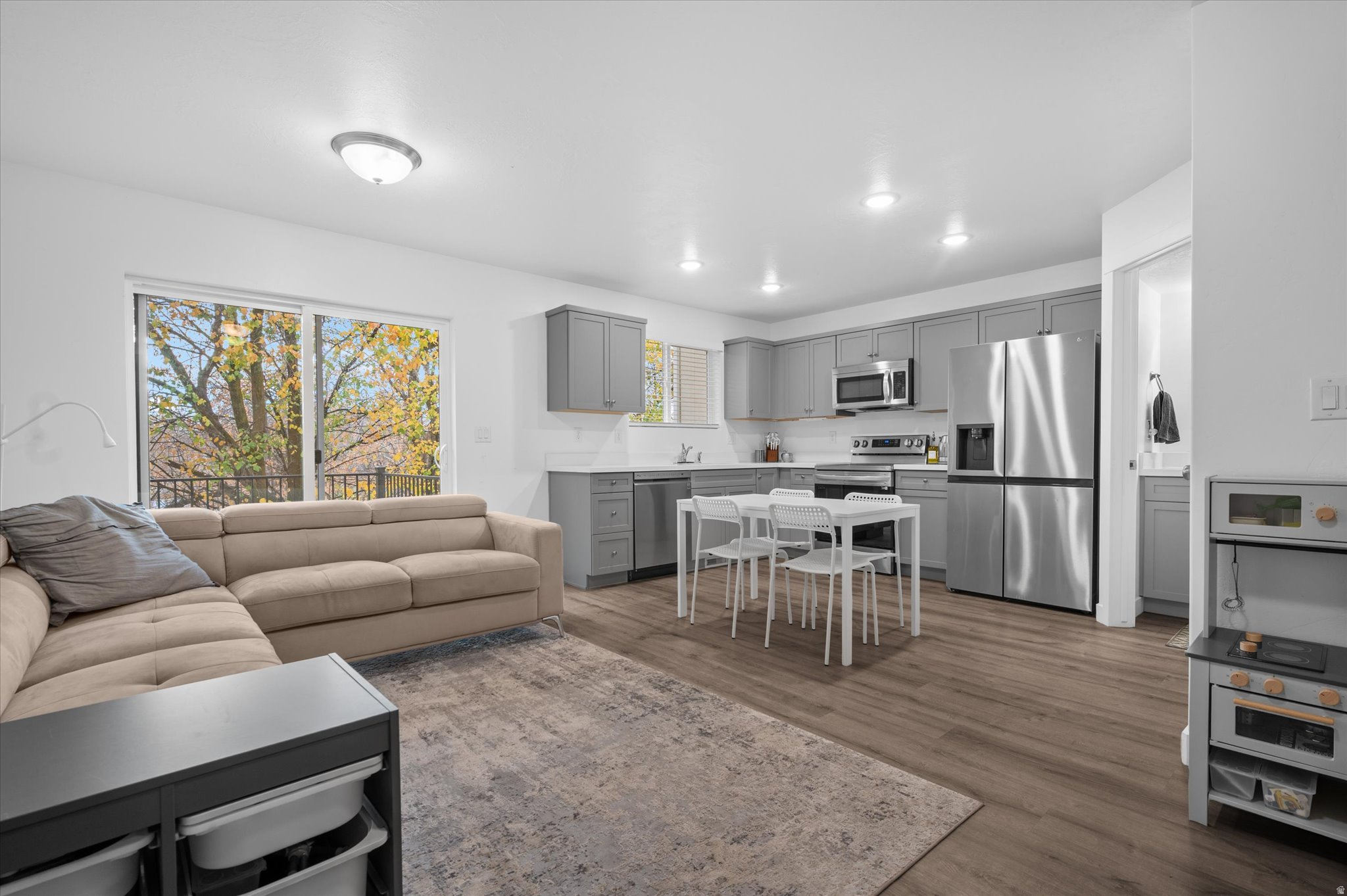 PLUM CREEK - Residential