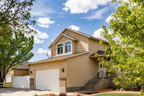 Photo of 5528 W AUGUSTUS WAY, Herriman, UT 84096 (MLS # 2152586)