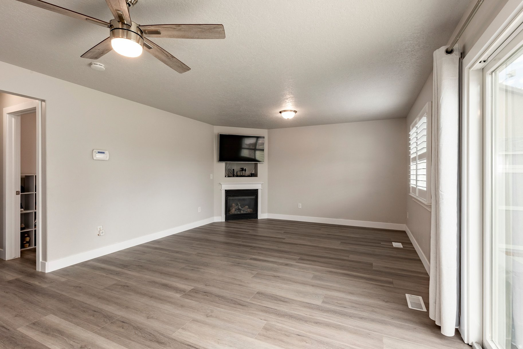 TUSCANY - Residential