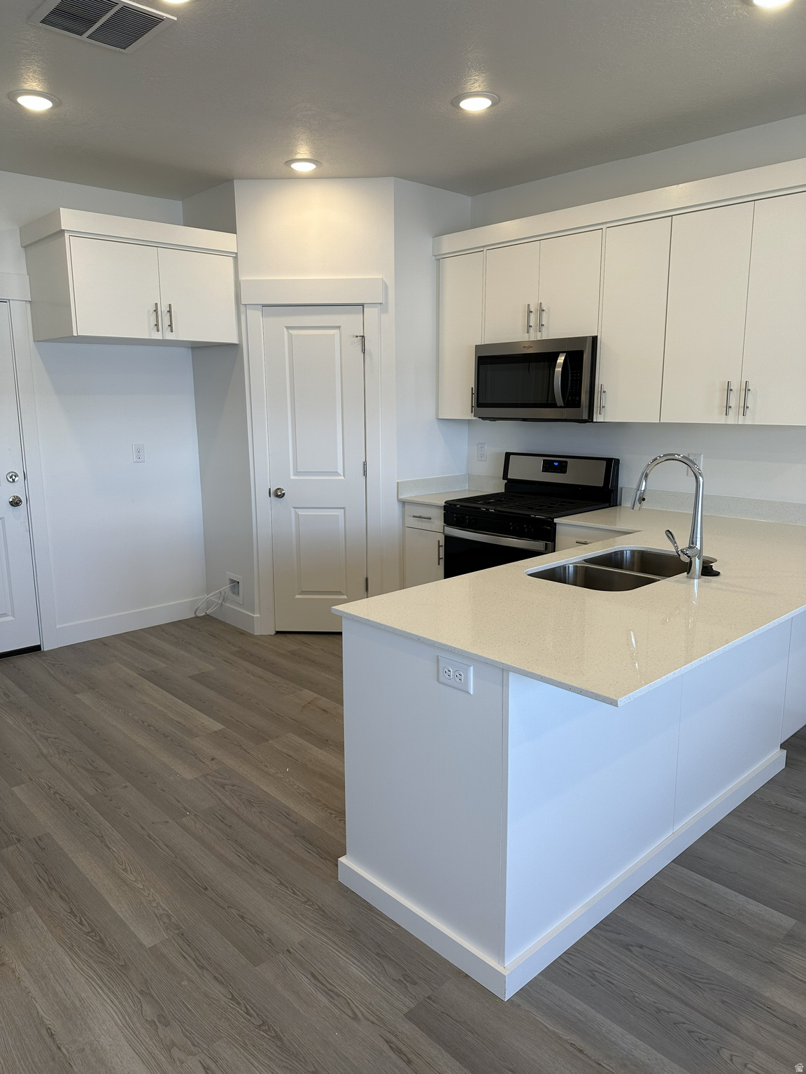 ARCHIBALD ESTATES - Residential