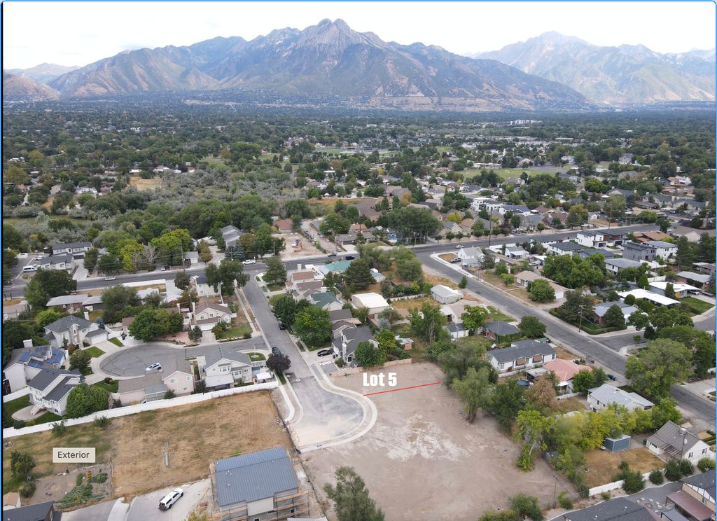 Photo of 848 E 4170 S #5, Millcreek, UT 84107 (MLS # 2136086)