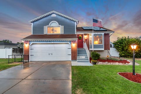 Tiny photo for 5114 W EAGLE WOOD DR, West Valley City, UT 84120 (MLS # 2174395)