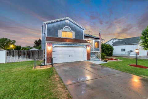 Tiny photo for 5114 W EAGLE WOOD DR, West Valley City, UT 84120 (MLS # 2174395)
