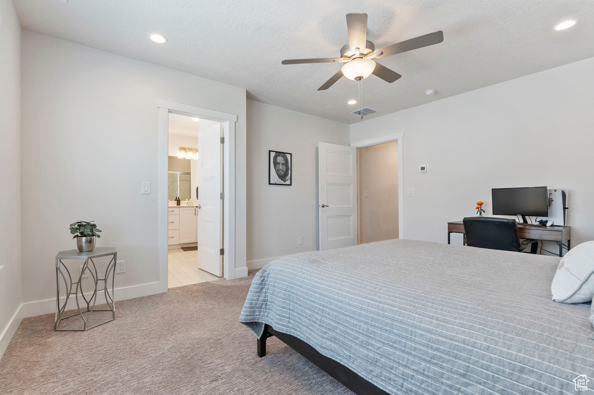 WEYBURN POINTE - Residential