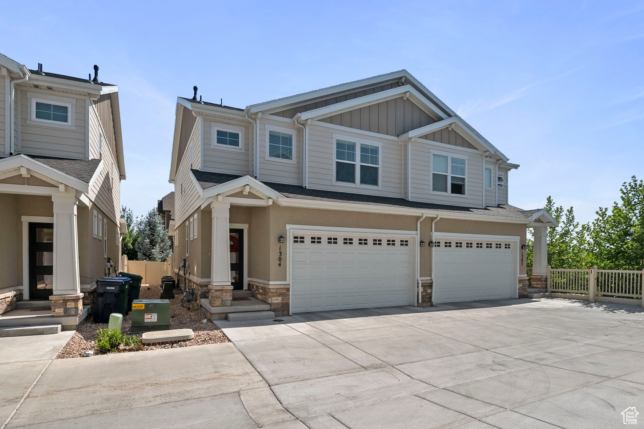 WEYBURN POINTE - Residential