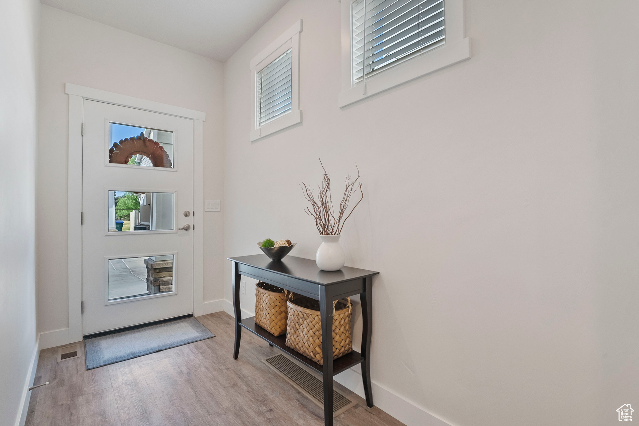 WEYBURN POINTE - Residential
