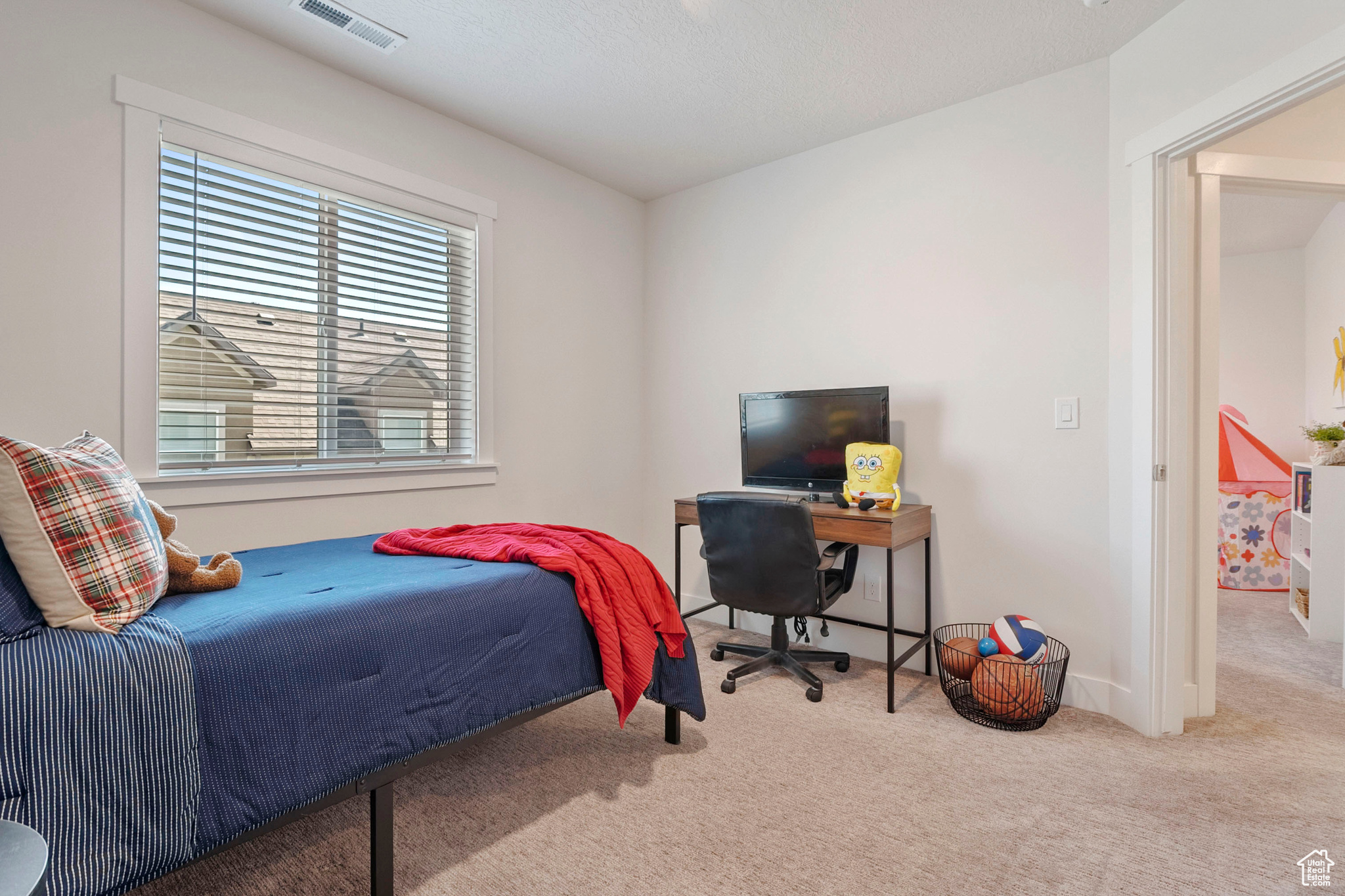 WEYBURN POINTE - Residential
