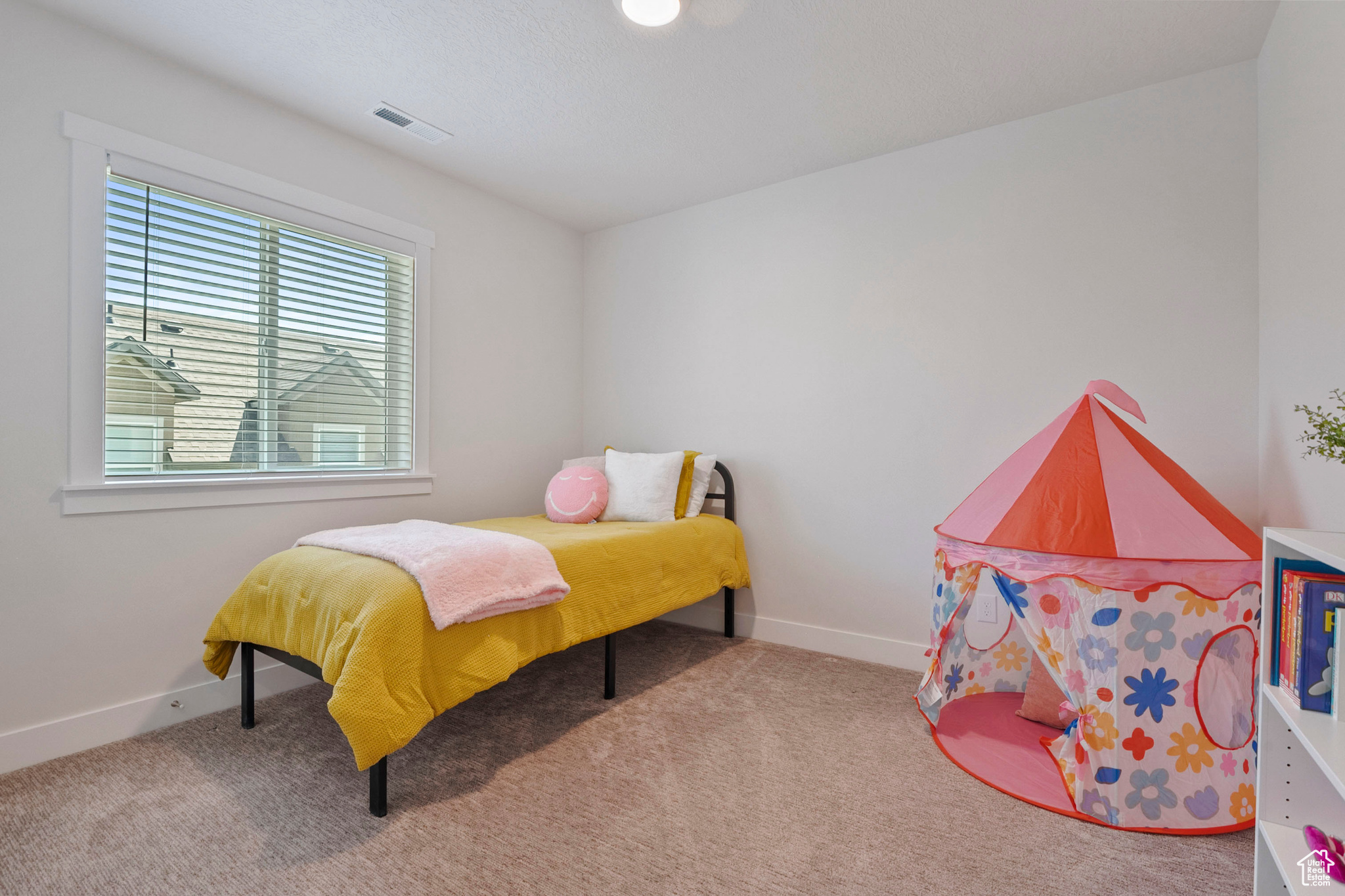 WEYBURN POINTE - Residential