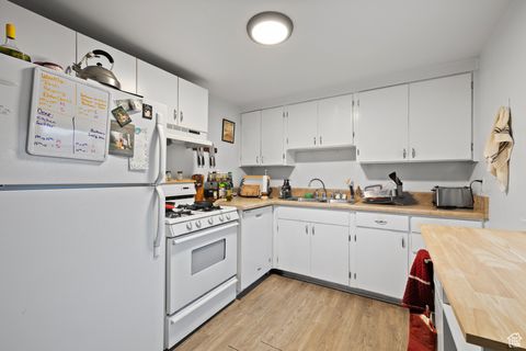 Tiny photo for 509 E 800 S, Salt Lake City, UT 84102 (MLS # 2118831)
