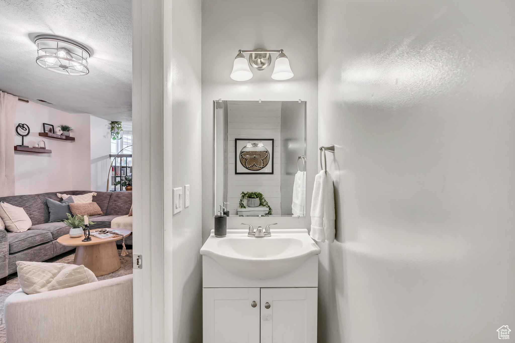 CREEKWOOD - Residential