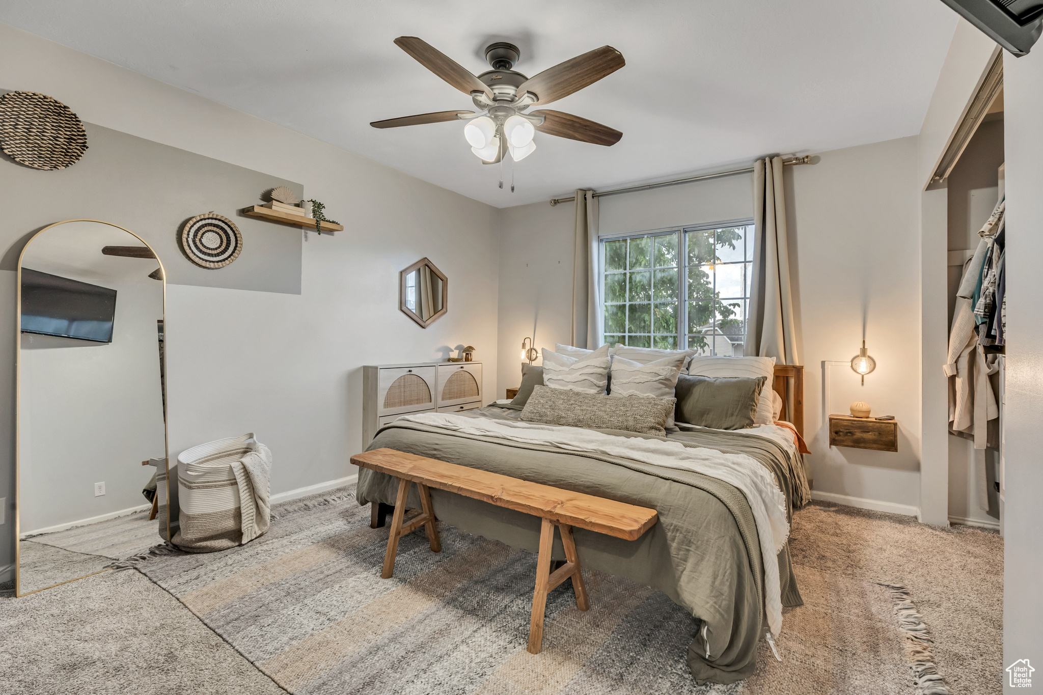 CREEKWOOD - Residential