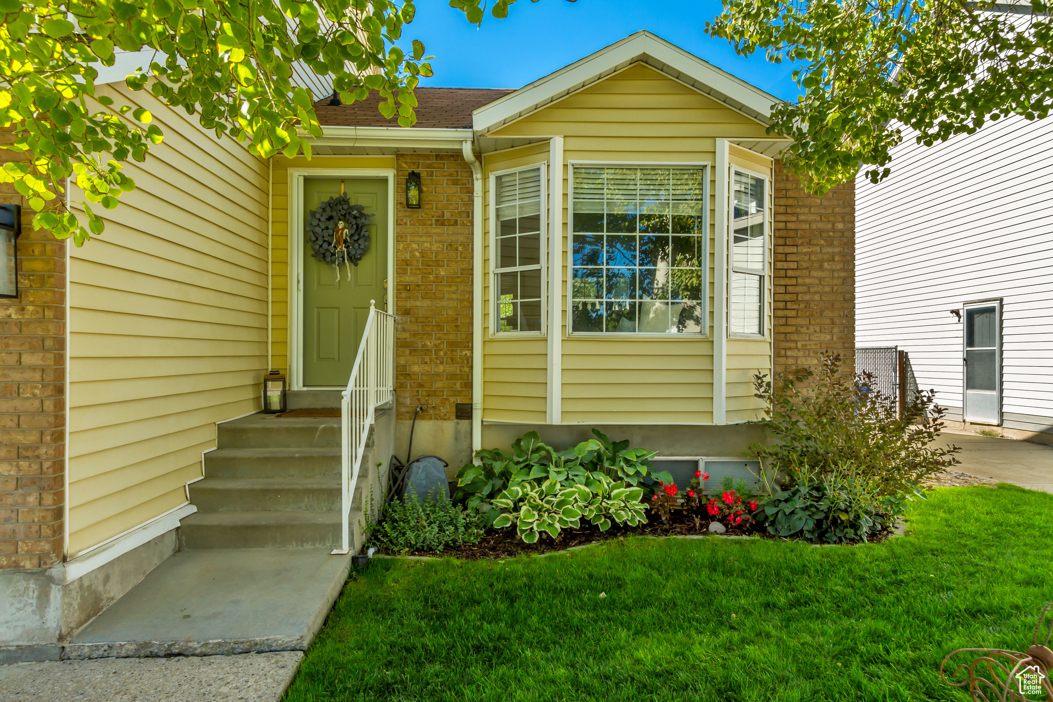 CREEKWOOD - Residential