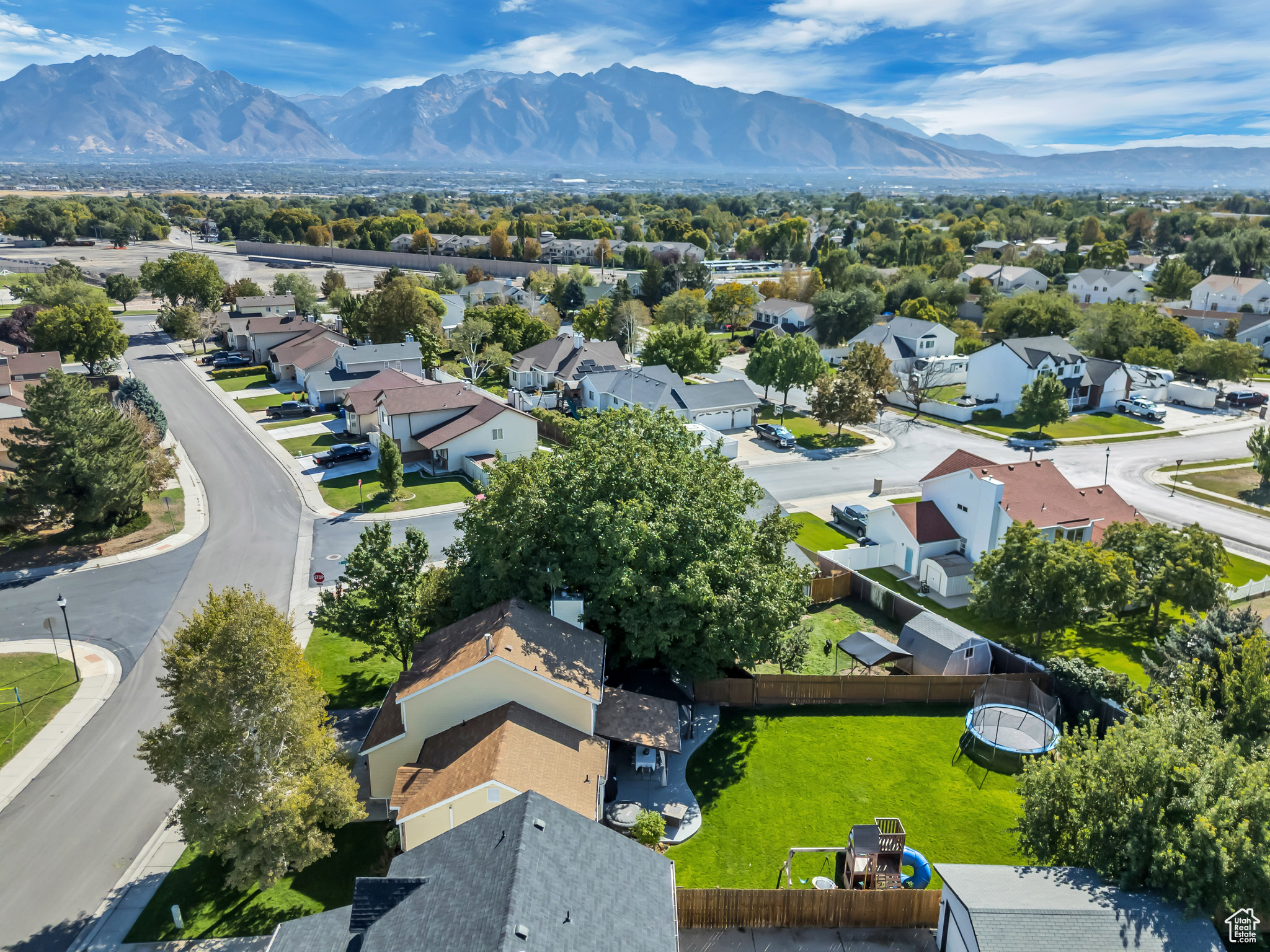CREEKWOOD - Residential