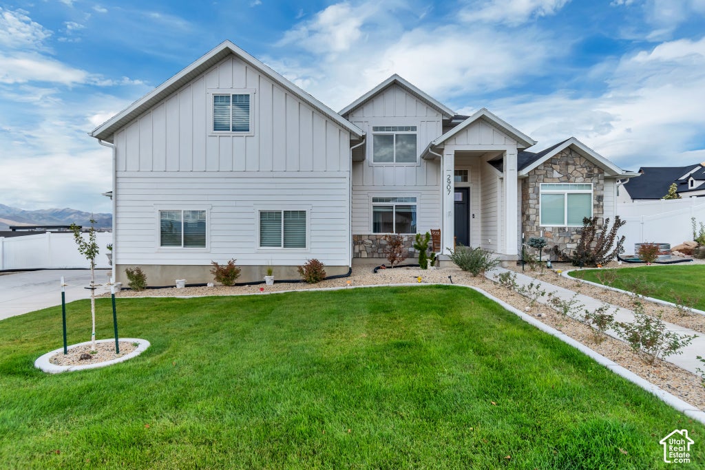 Photo of 2907 E DREYDEN LN, Eagle Mountain, UT 84005 (MLS # 2187449)