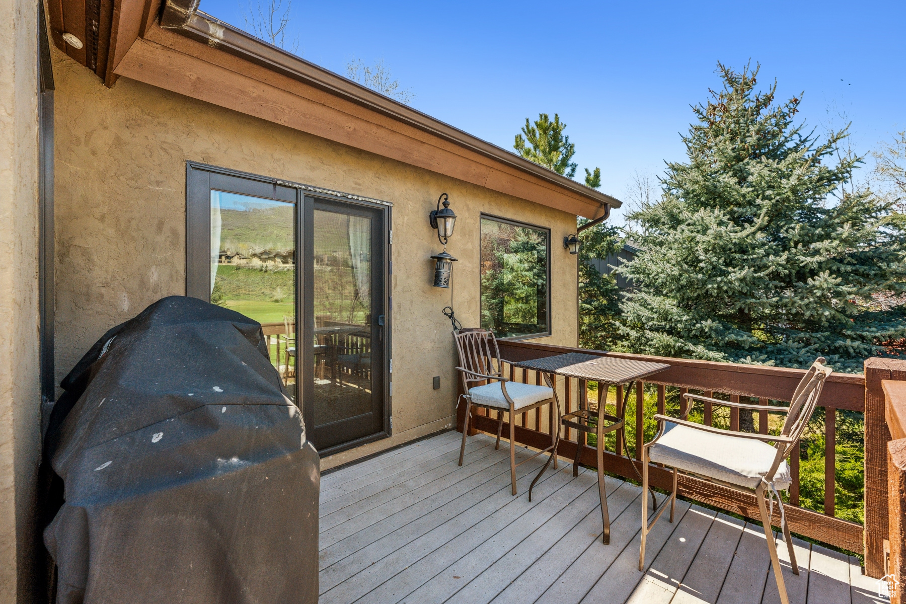 Park City, Utah 84098, United States, 5 Bedrooms Bedrooms, ,4 BathroomsBathrooms,Residential,Pending,123440