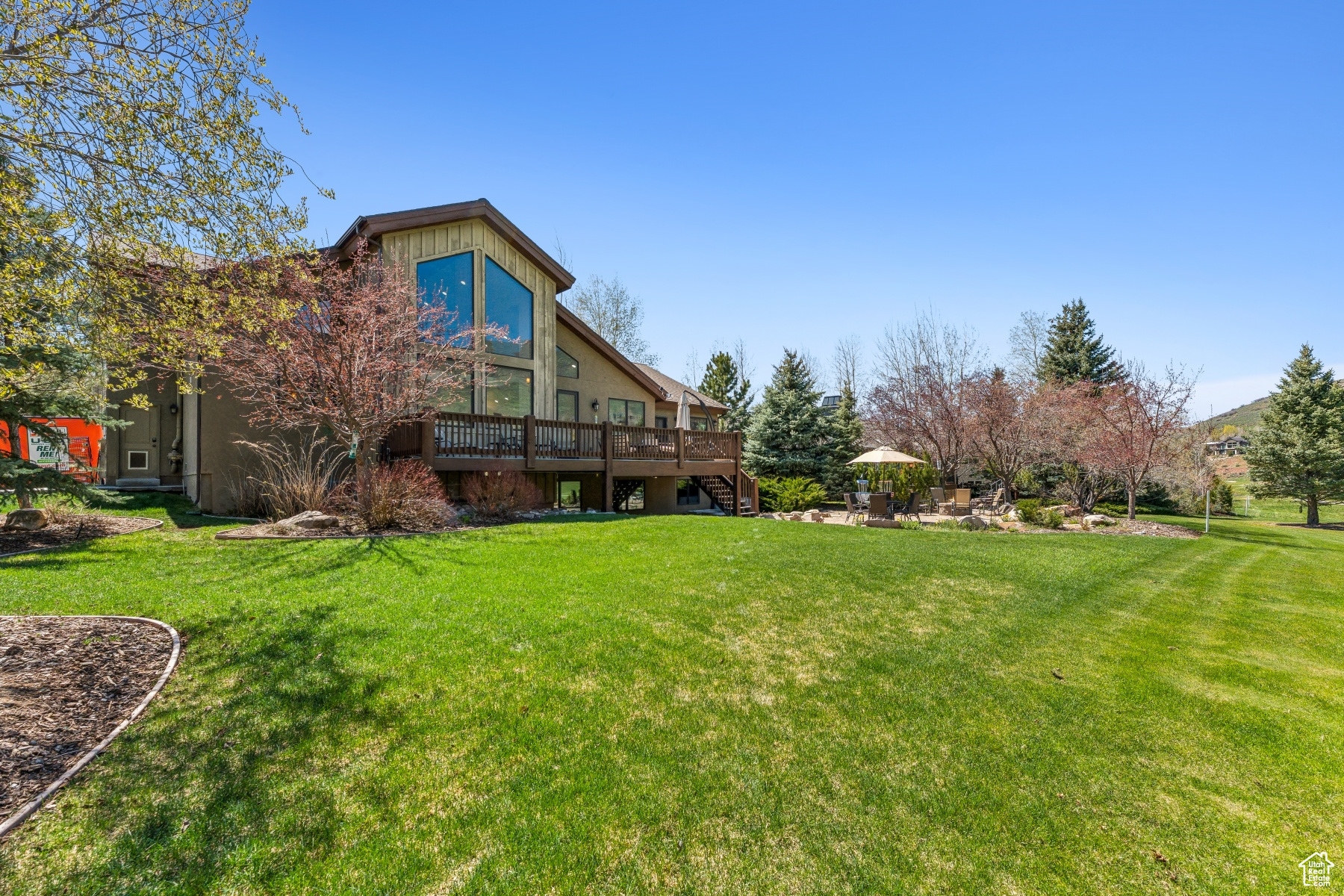 Park City, Utah 84098, United States, 5 Bedrooms Bedrooms, ,4 BathroomsBathrooms,Residential,Pending,123440