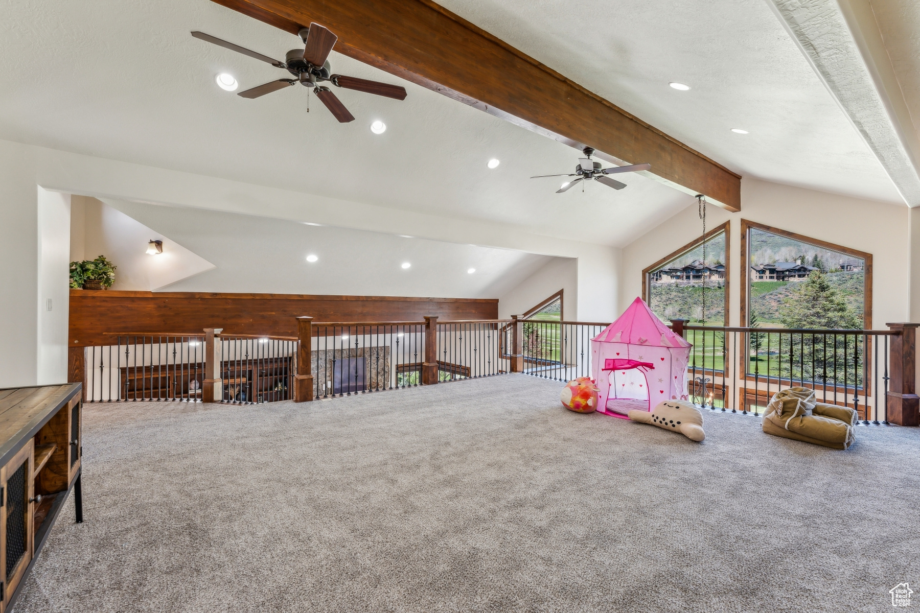 Park City, Utah 84098, United States, 5 Bedrooms Bedrooms, ,4 BathroomsBathrooms,Residential,Pending,123440