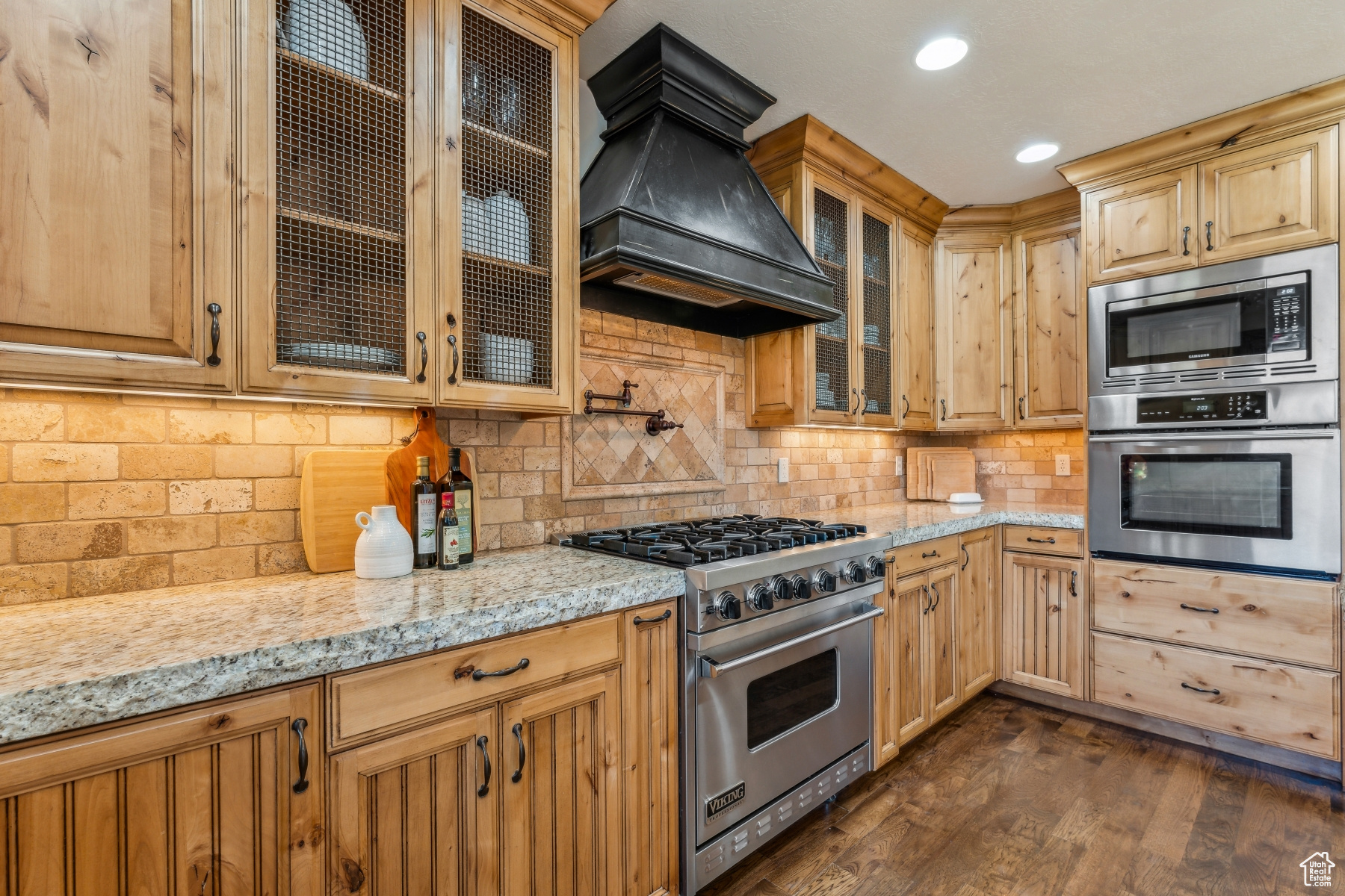 Park City, Utah 84098, United States, 5 Bedrooms Bedrooms, ,4 BathroomsBathrooms,Residential,Pending,123440