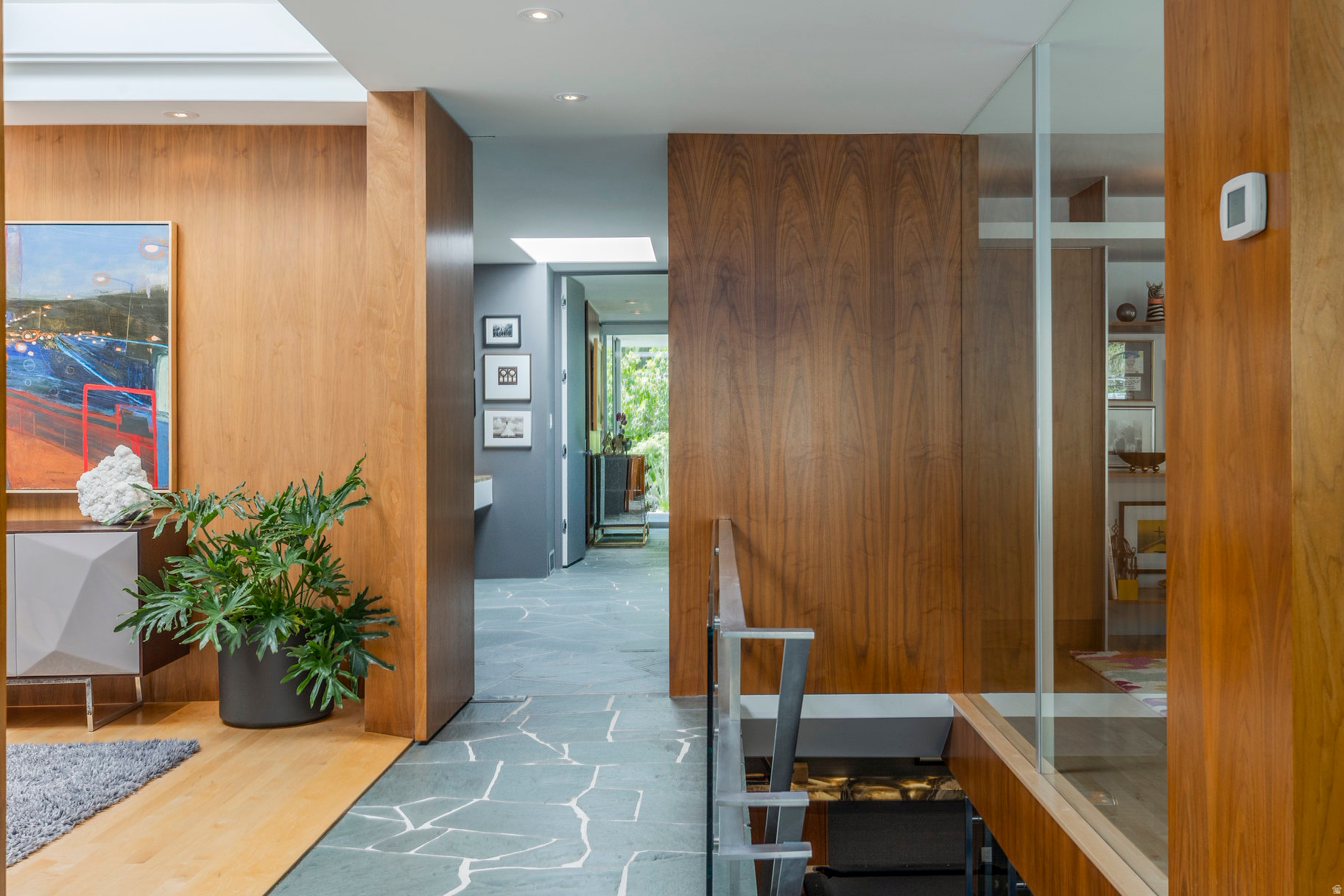 OAK HILLS - Residential