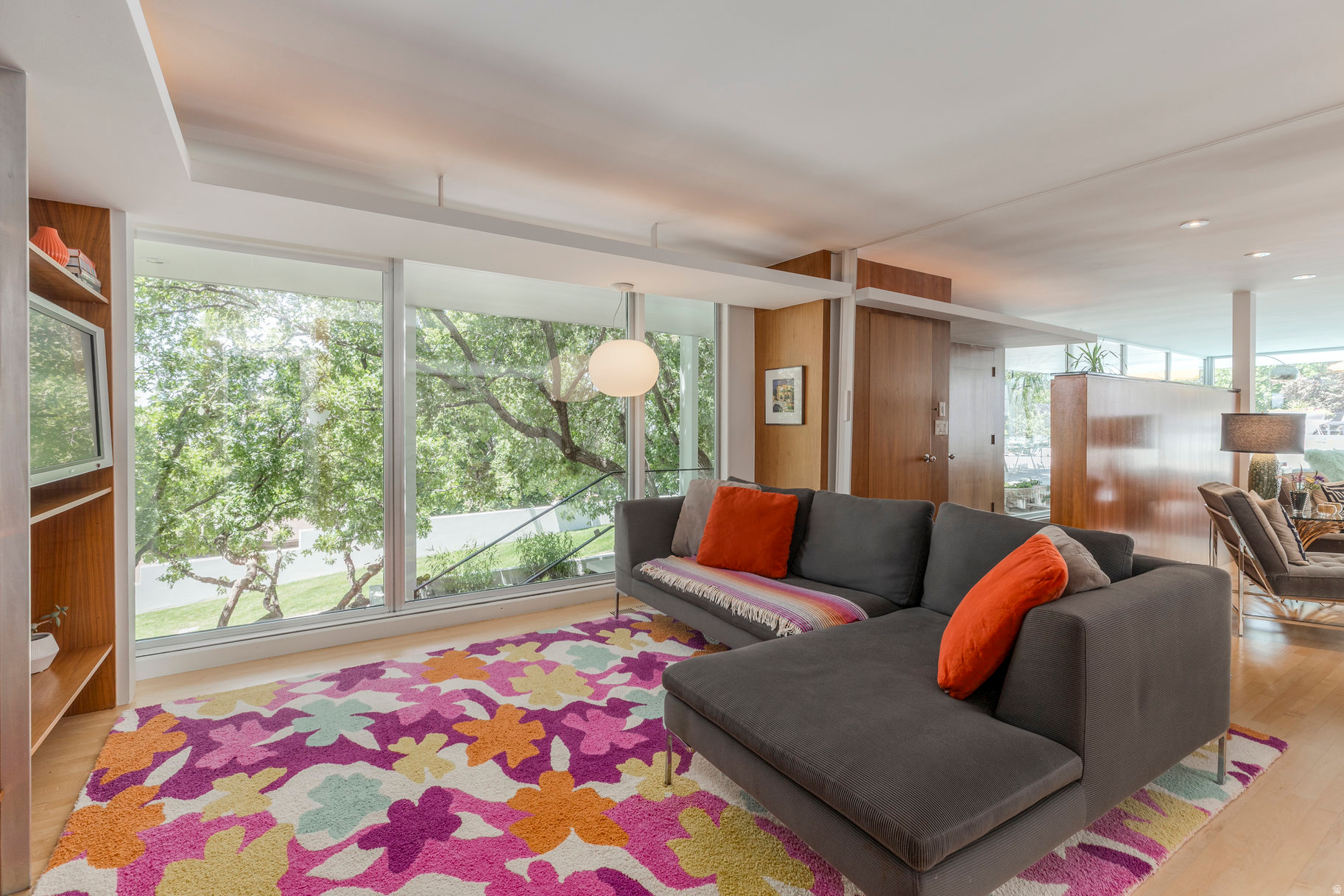 OAK HILLS - Residential