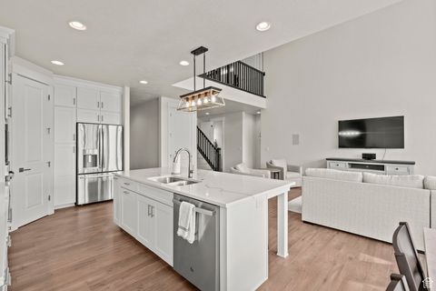 Tiny photo for 856 S 120 W, American Fork, UT 84003 (MLS # 2109312)