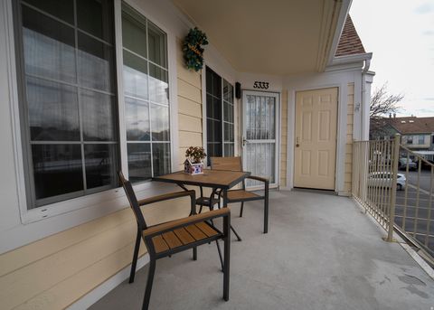 Photo of 5333 S BEACON HILL CIR #136, Taylorsville, UT 84123 (MLS # 2142903)