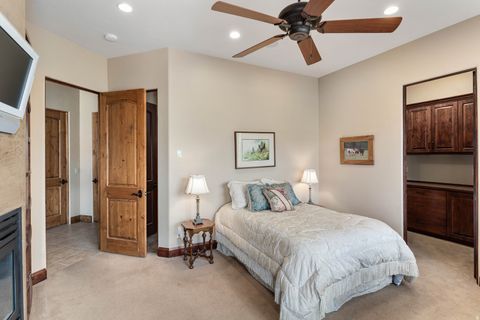 Tiny photo for 2688 N CHACO TRL, Saint George, UT 84770 (MLS # 2157122)