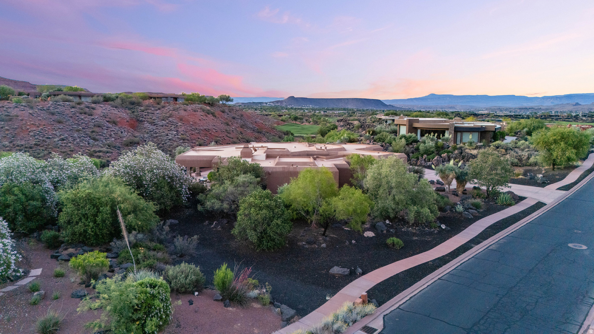 ENTRADA AT SNOW CANYON CHACO BENCH - Residential