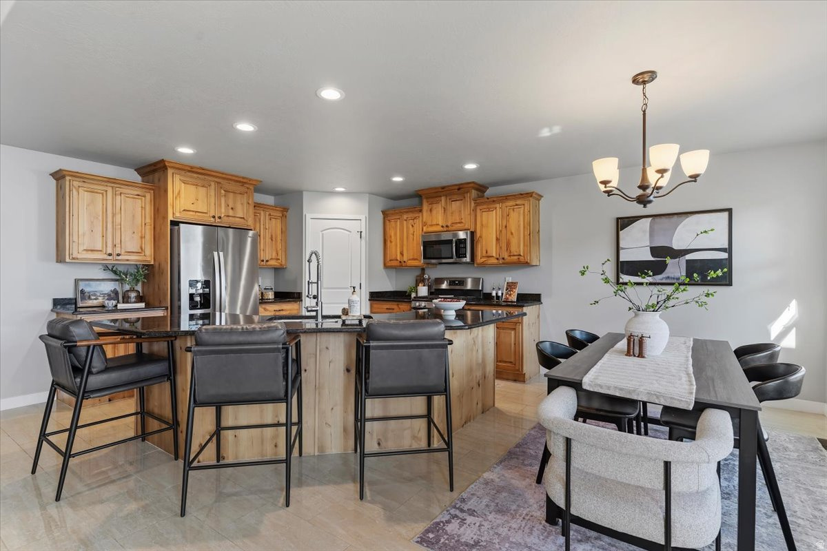 HIDDEN VALLEY MEADOWS - Residential