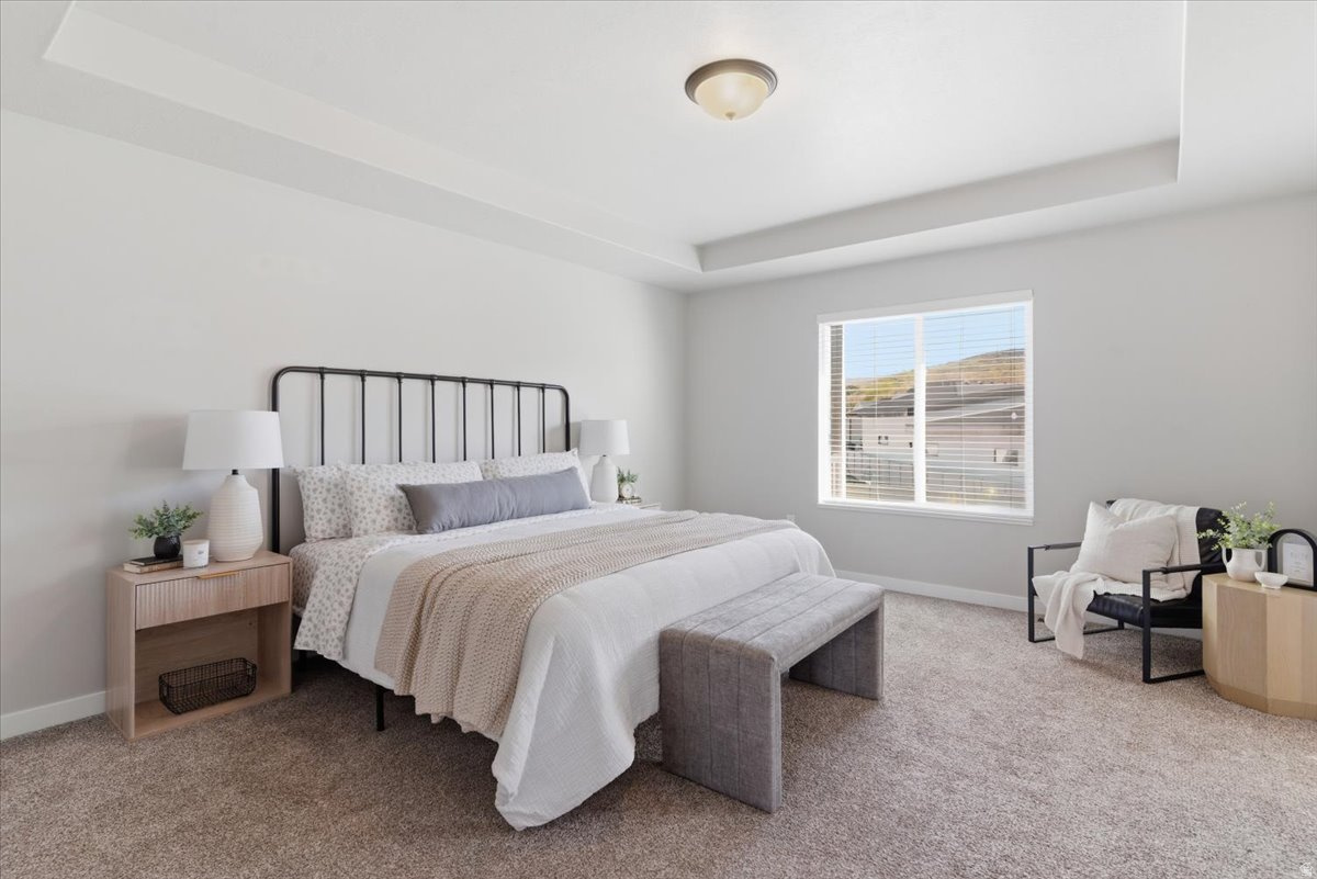 HIDDEN VALLEY MEADOWS - Residential