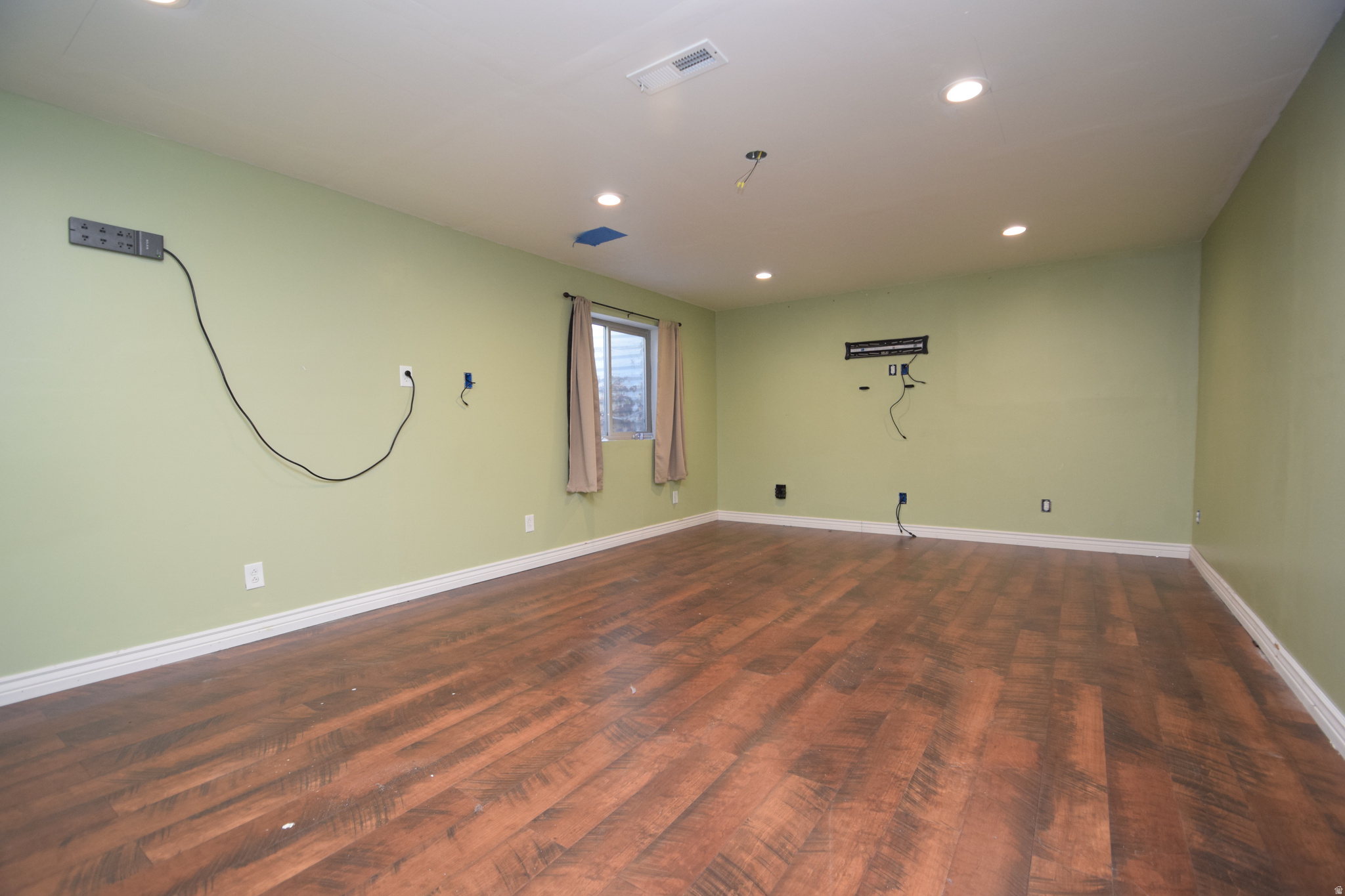 SPRINGFIELD #4 - Residential