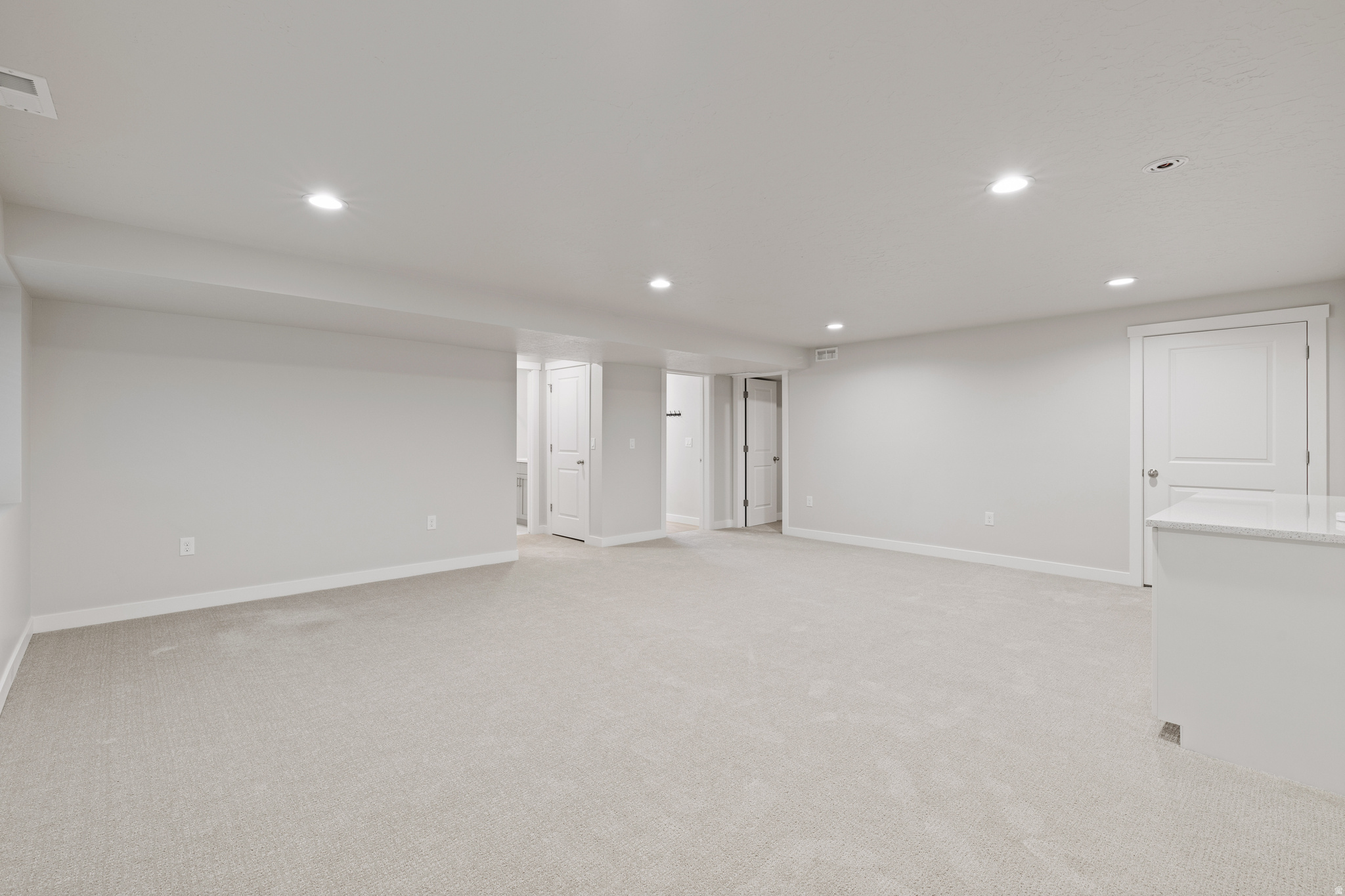 THE ROSE - Residential