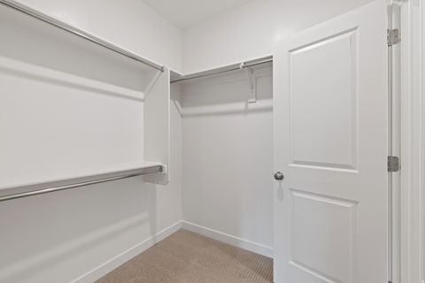 Tiny photo for 921 N EVELYN ST, Farmington, UT 84025 (MLS # 2139715)