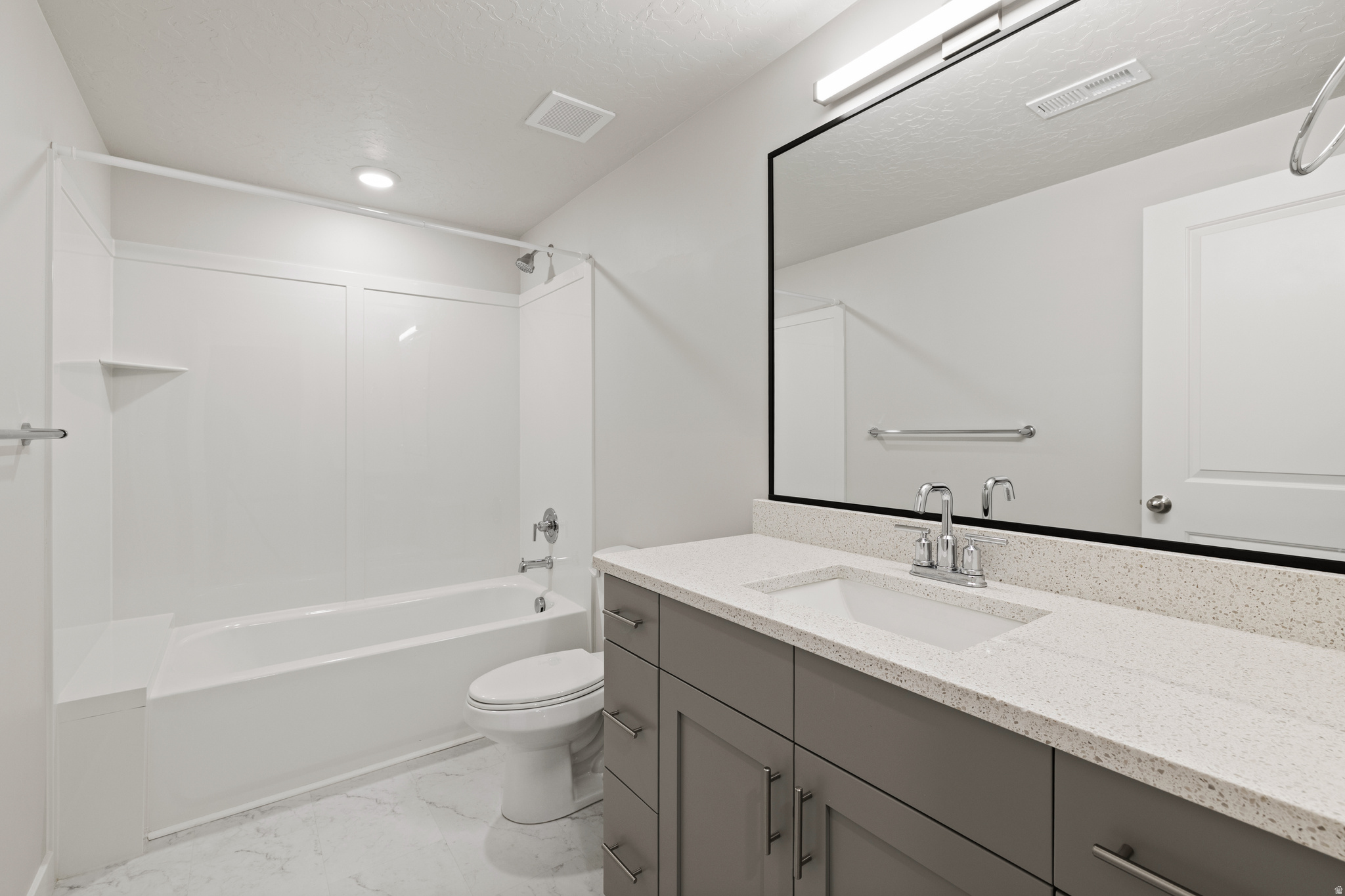 THE ROSE - Residential