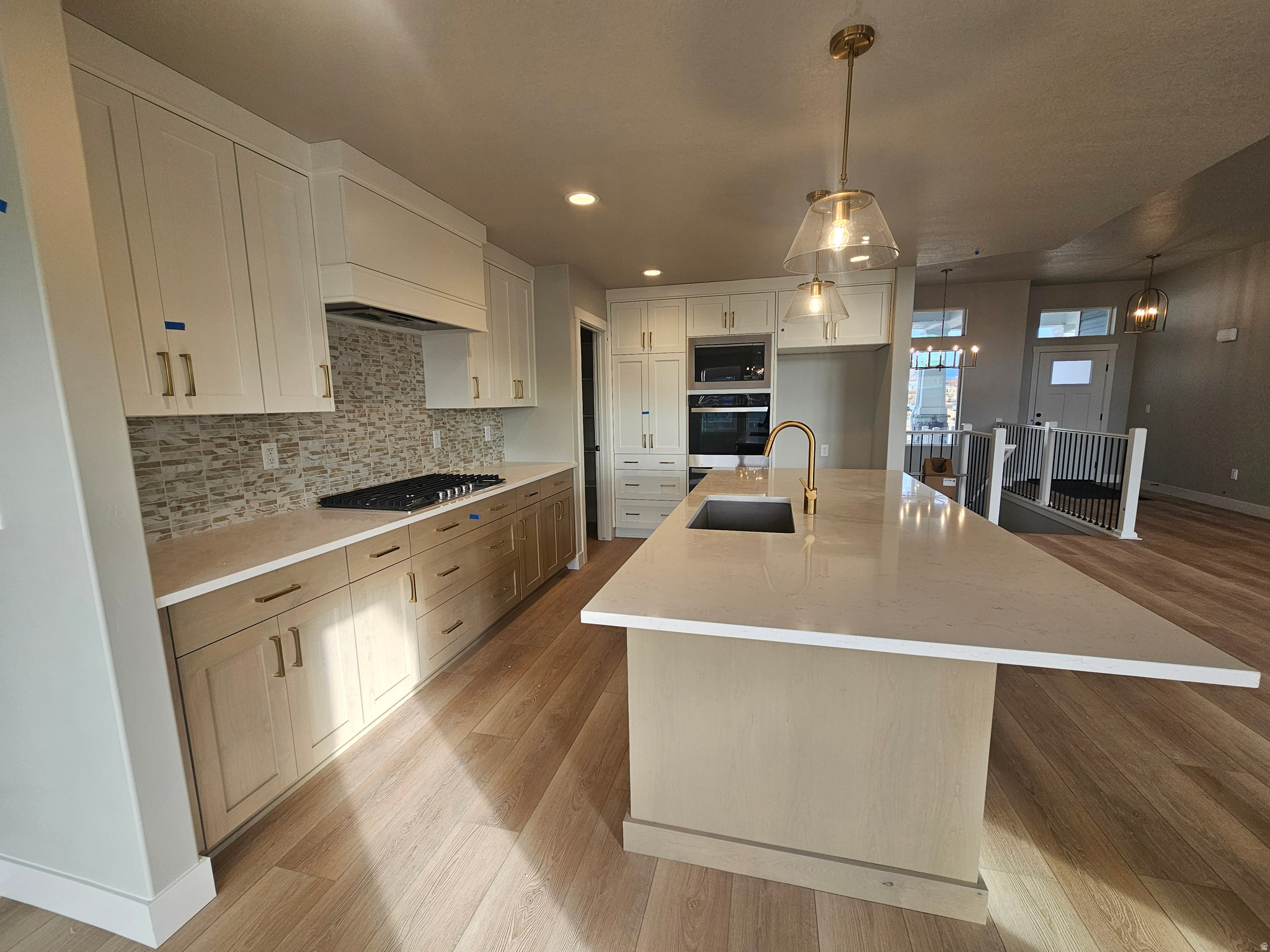 WEST RIDGE ESTATES - Residential