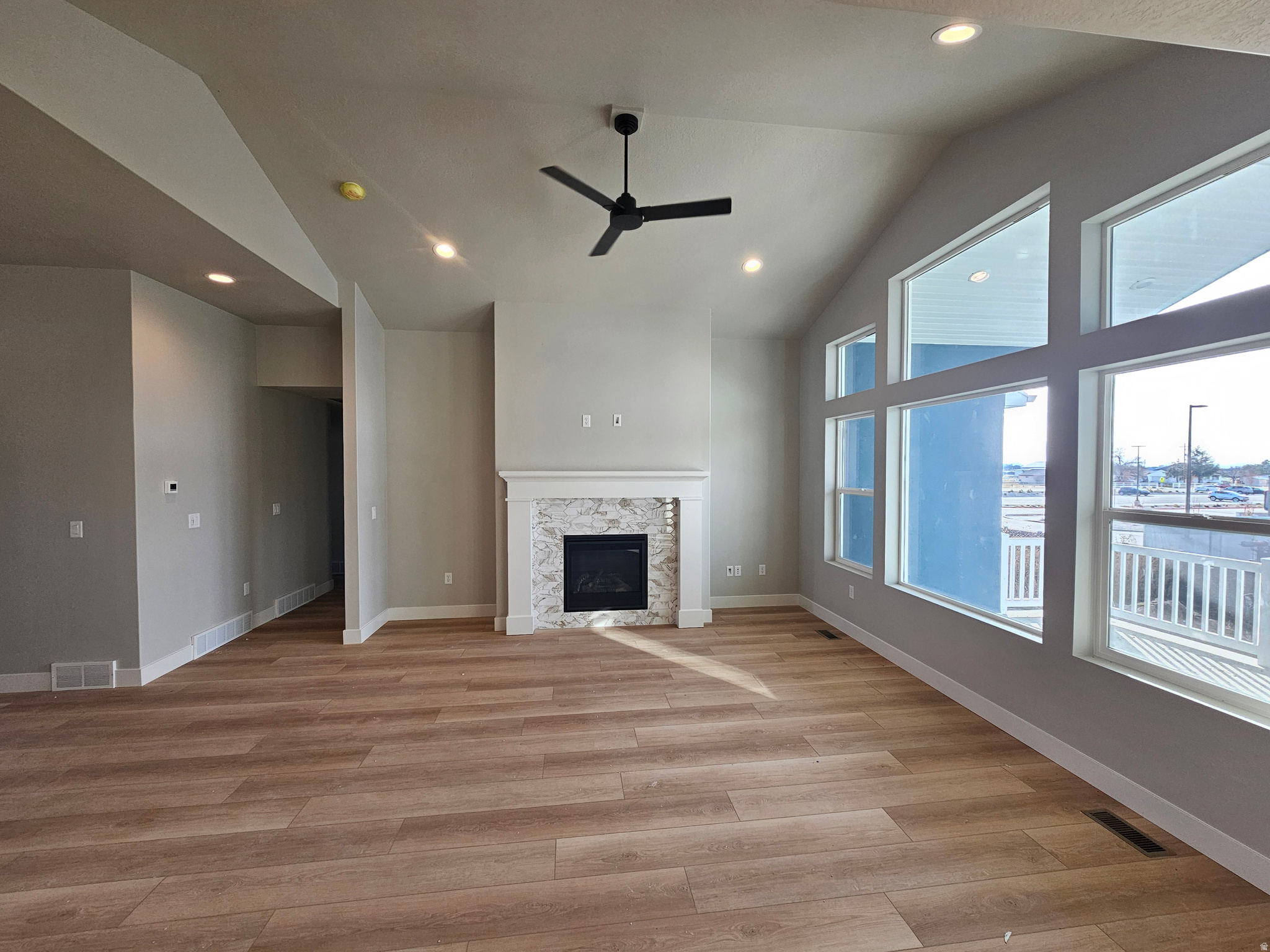 WEST RIDGE ESTATES - Residential