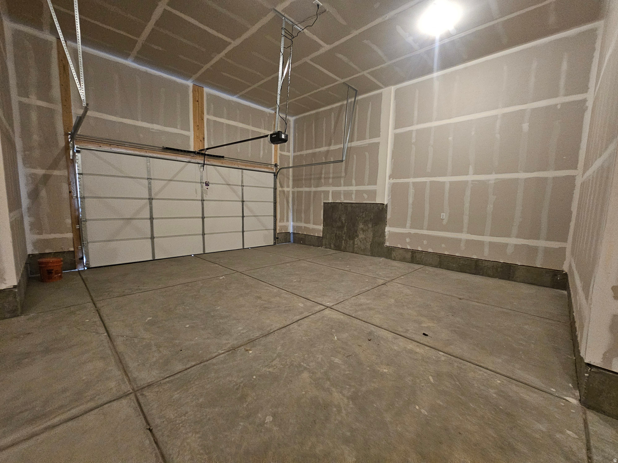 WEST RIDGE ESTATES - Residential